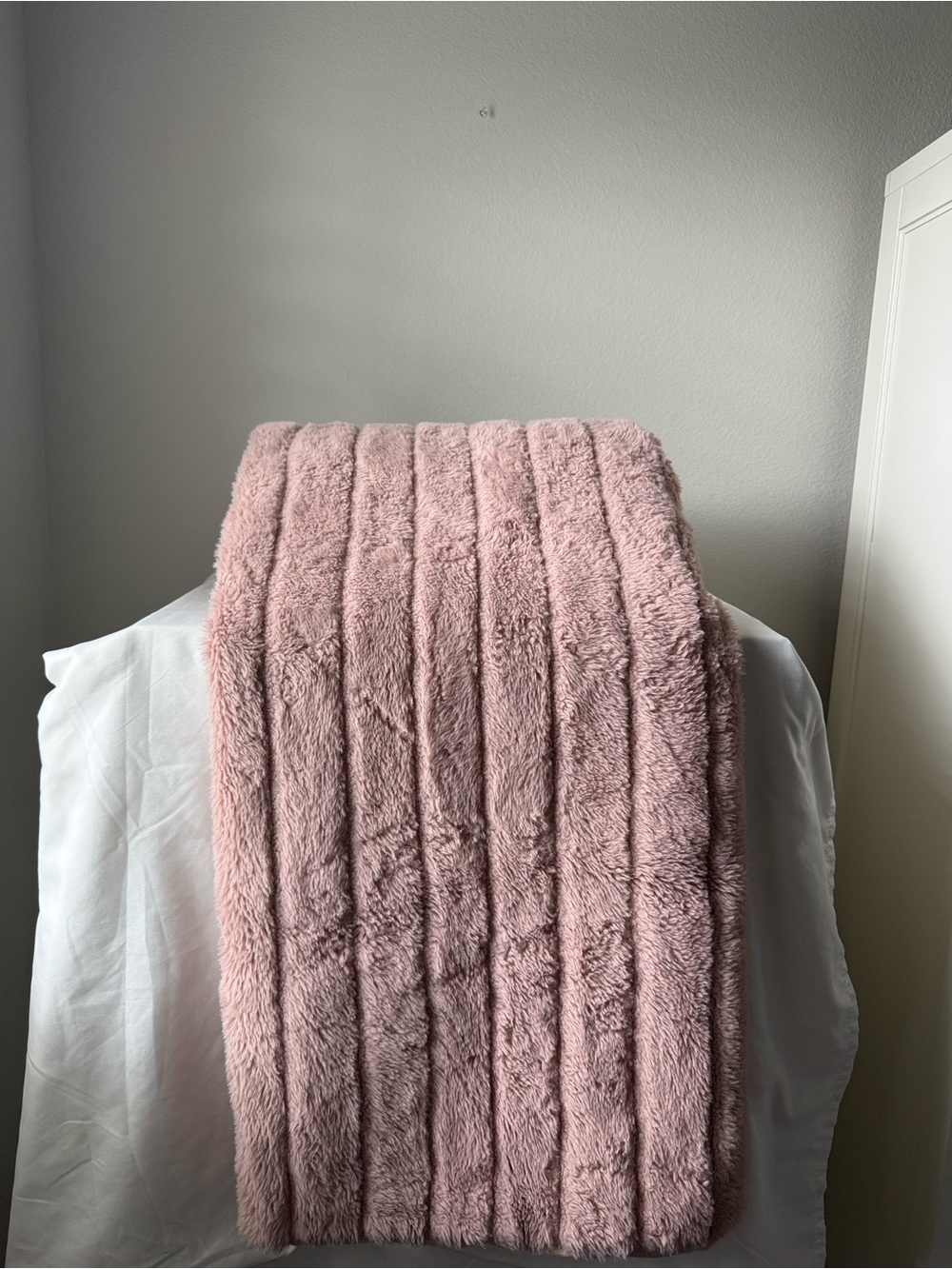 Textured Faux Fur Reversible Throw Blanket Pink - Threshold